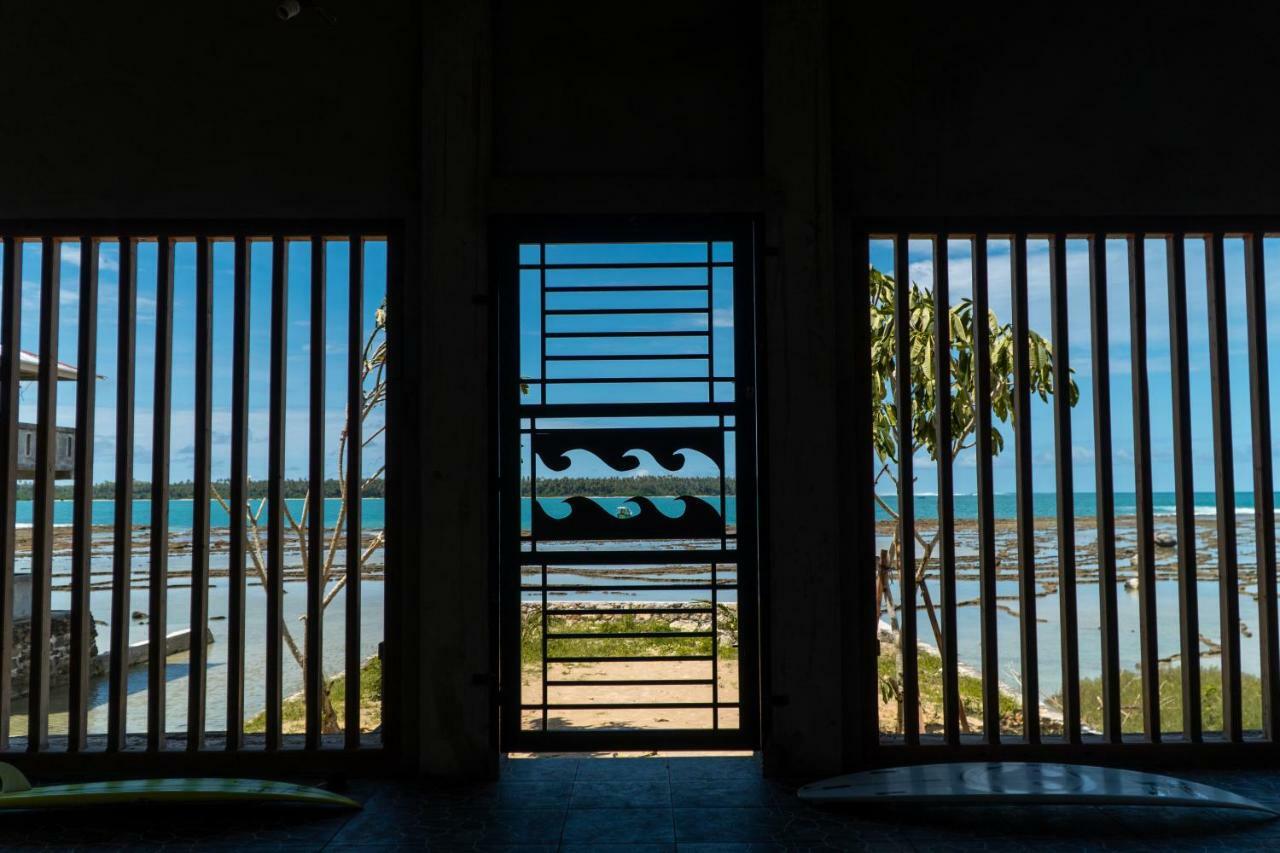 Oseda Nias Surf House Hotel Hilibotodane Exterior photo